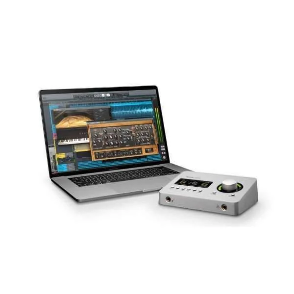 Universal Audio Apollo Solo Heritage Edition Thunderbolt 3 Audio Interface - Side View with LUNA