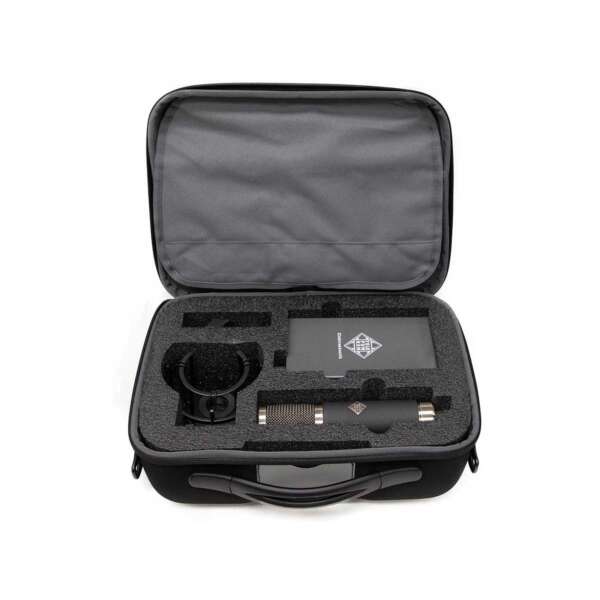 Telefunken TF47 Large-diaphragm Tube Condenser Microphone - complete set in box Telefunken TF47 Large-diaphragm Tube Condenser Microphone - complete set in box