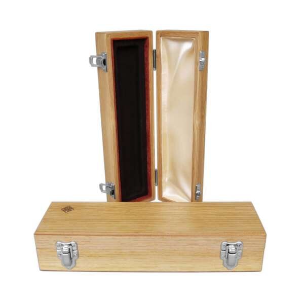 Telefunken C12 Large-diaphragm Tube Condenser Microphone - WB10 Microphone Wooden Box Telefunken C12 Large-diaphragm Tube Condenser Microphone - WB10 Microphone Wooden Box